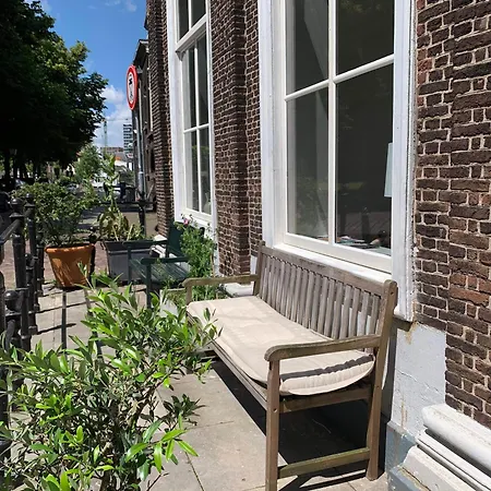 Cleyn Cruysenborgh 1531 Bed & Breakfast Dordrecht