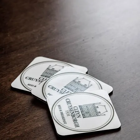 Cleyn Cruysenborgh 1531 3*