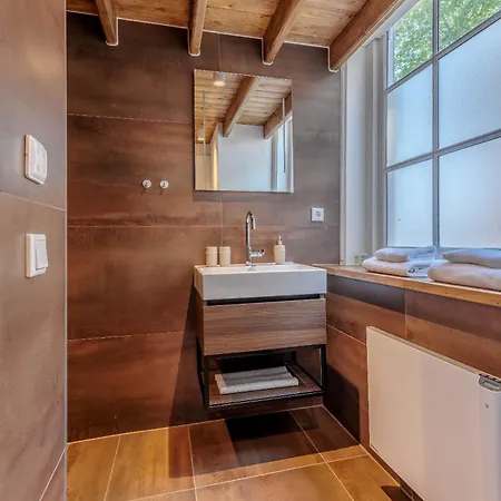 Cleyn Cruysenborgh 1531 Bed & Breakfast 3*