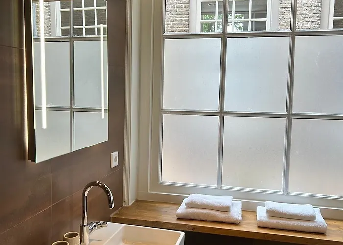 Bed & Breakfast Cleyn Cruysenborgh 1531 3*