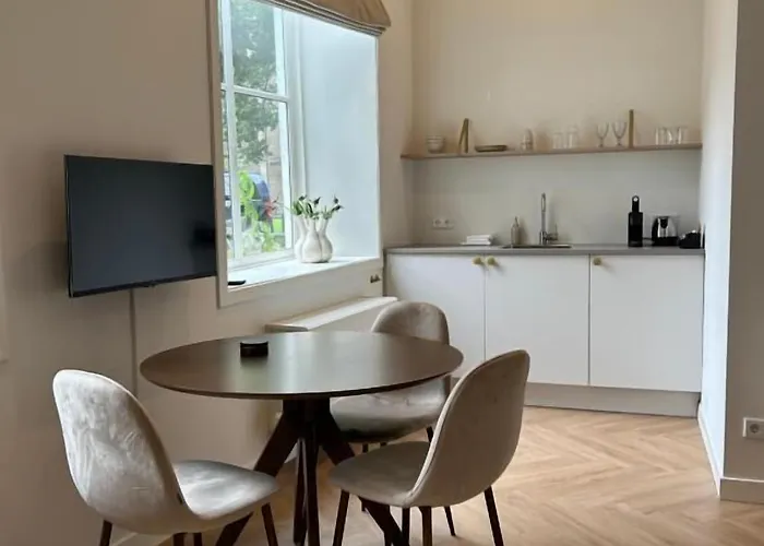 Cleyn Cruysenborgh 1531 3*